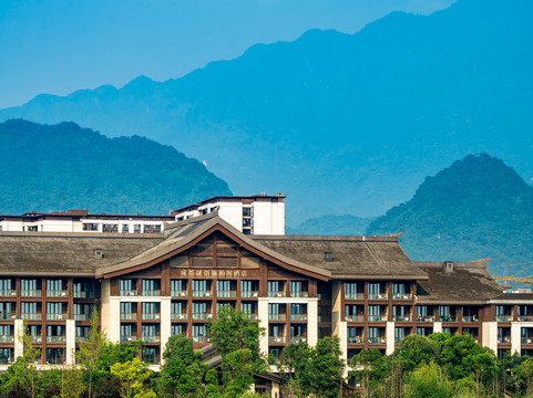 成都融创施柏阁酒店