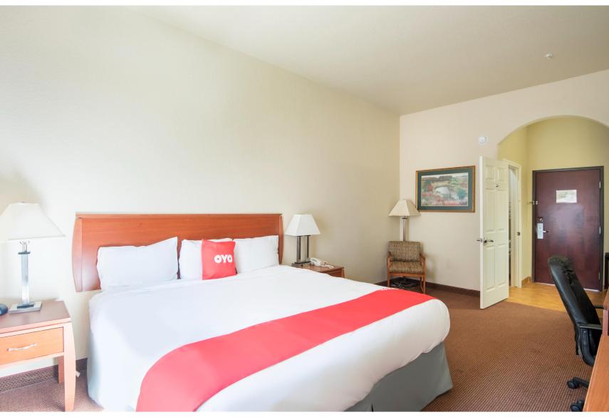 OYO Townhouse Clute Lake Jackson-官方