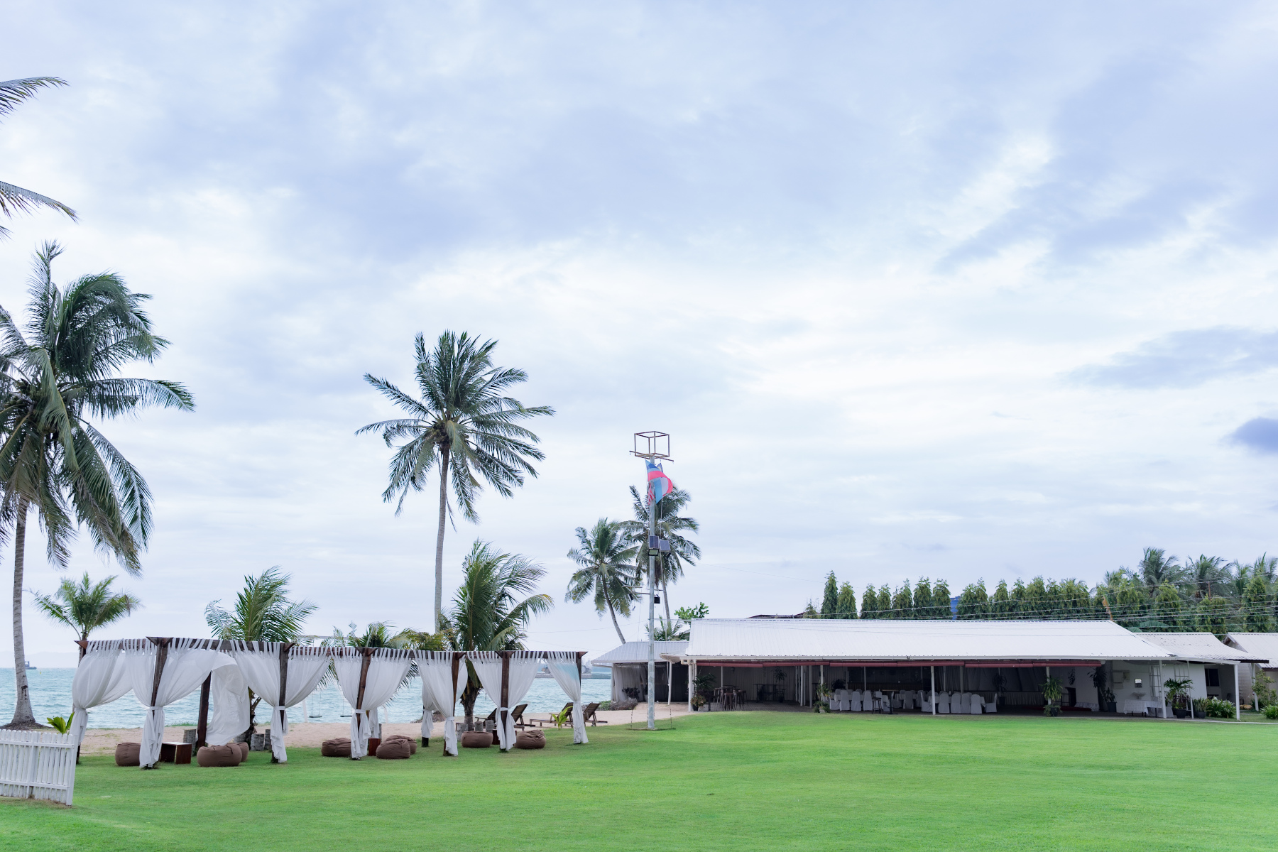 兰卡莎巴斯海滩度假村-官方