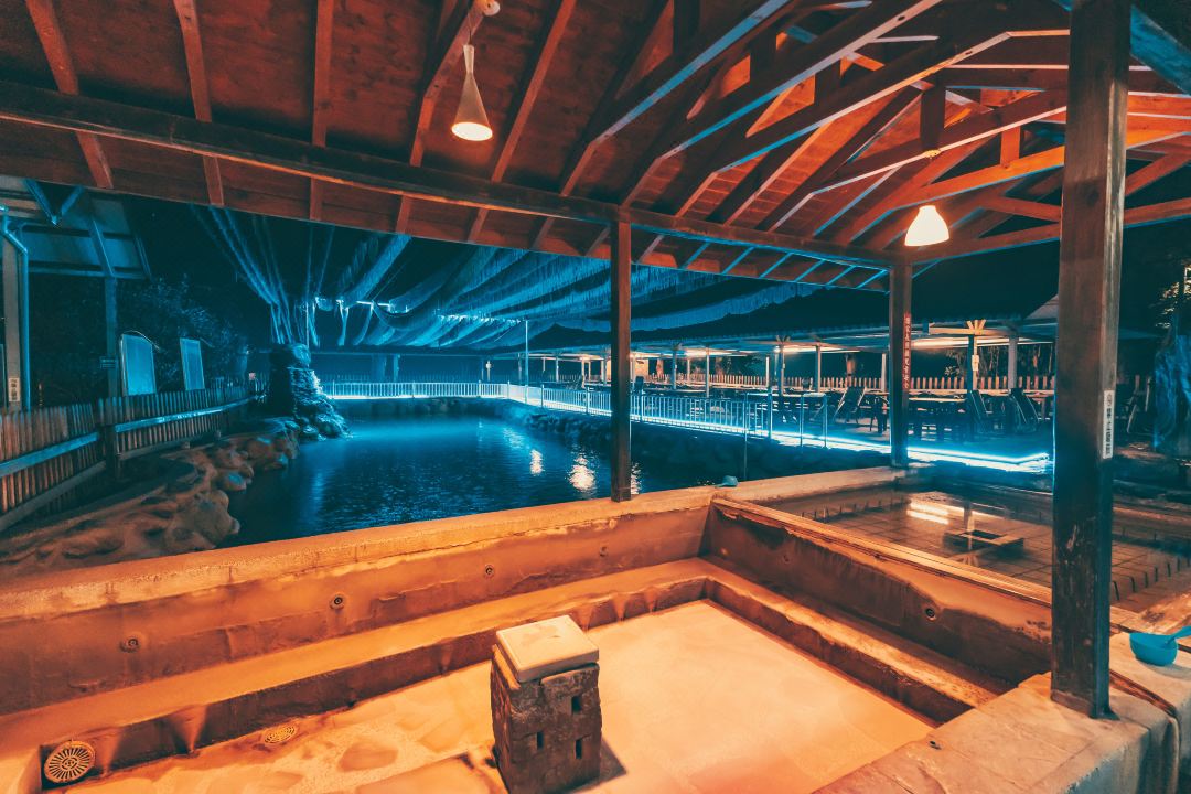 CDR Hotspring Resort
