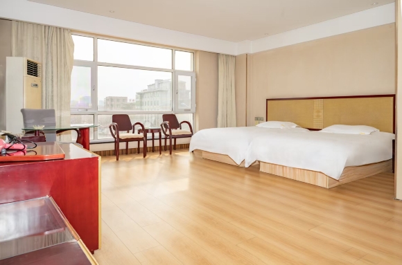 泰安香榭丽舍宾馆（泰山火车站天外村店）-官方