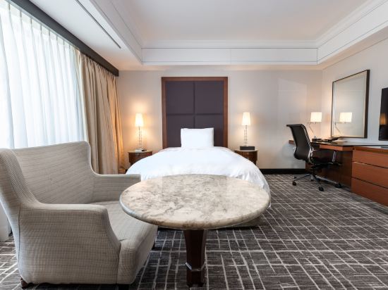 Lotte Hotel Busan Room Type - Junior Suite, 1 Double Bed (Family)
