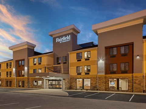 Fairfield by Marriott Inn & Suites Cedar Rapids North主图