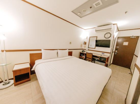 Toyoko Inn Cebu Room Type - King Double - Non-Smoking
