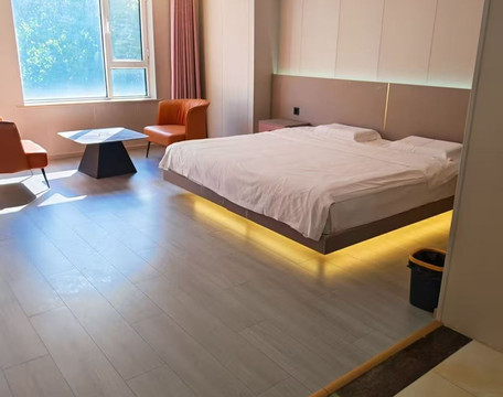 骏怡连锁酒店(肃宁石坊路店)