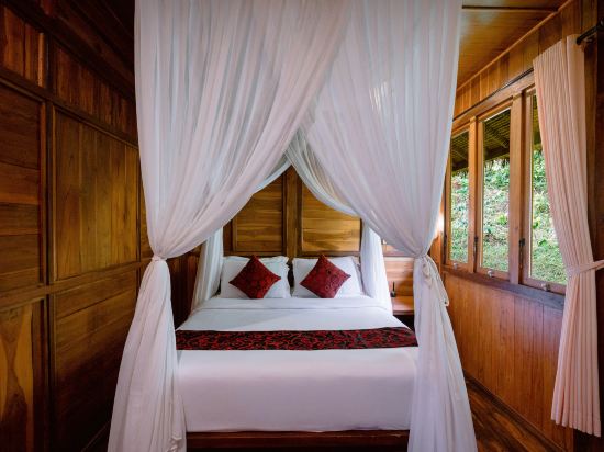 Munduk Menir Villas Room Type - Family Two Bedroom Villa - Afternoon Tea Experience Munduk Menir Villas Room Type - Family Two Bedroom Villa - Afternoon Tea Experience