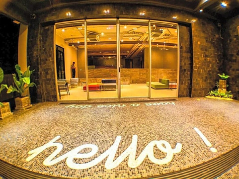 Ban Thung Yai酒店住宿-Comet Hotel Surat Thani