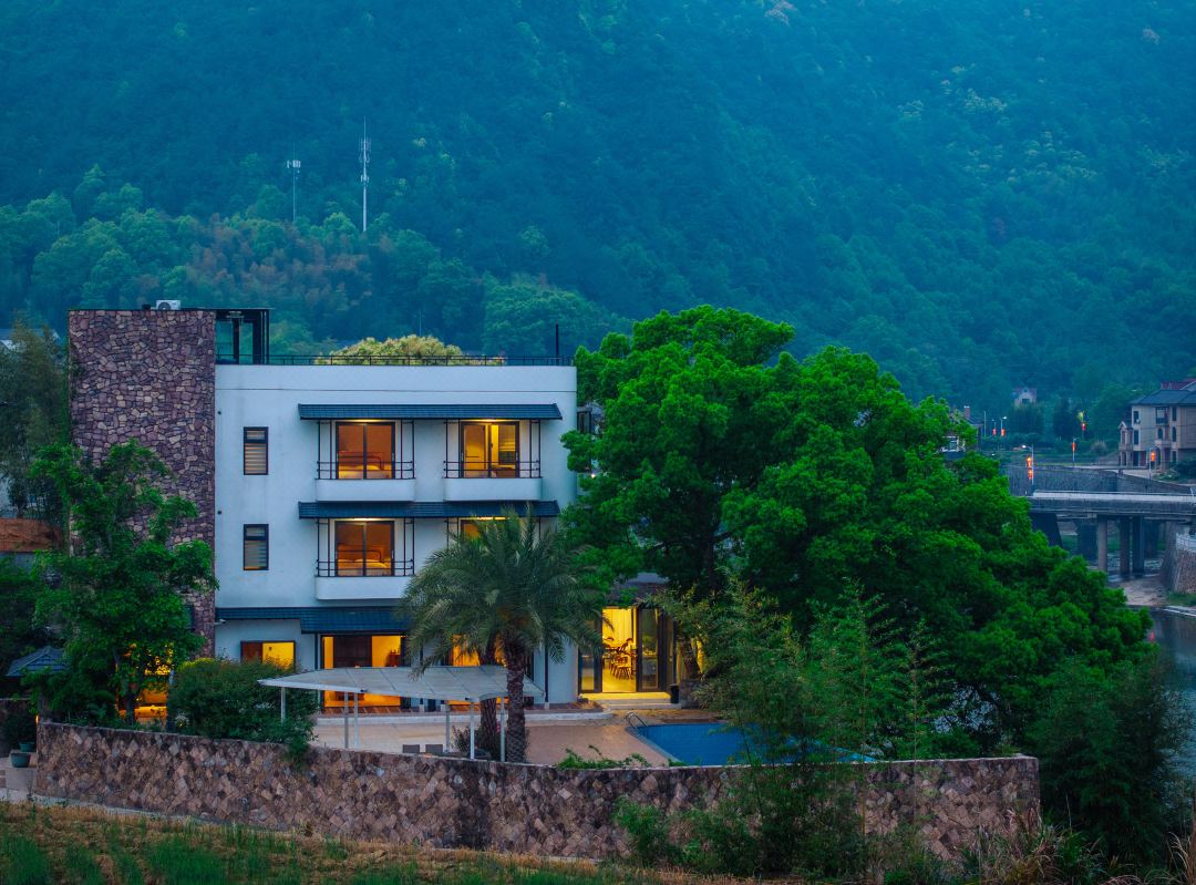 桐廬東洲渡·Villa度假美宿（OMG心跳樂園店）