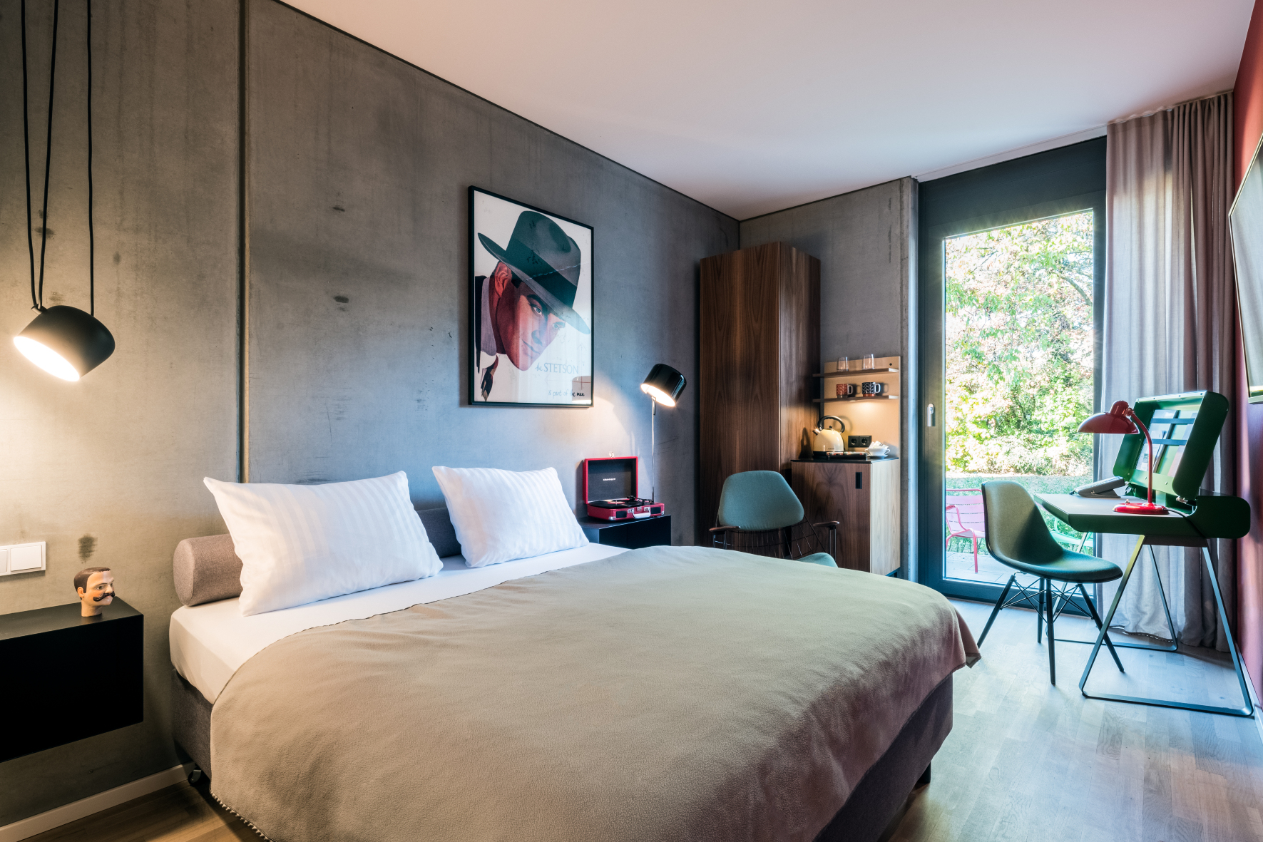 达斯埃克特-官方