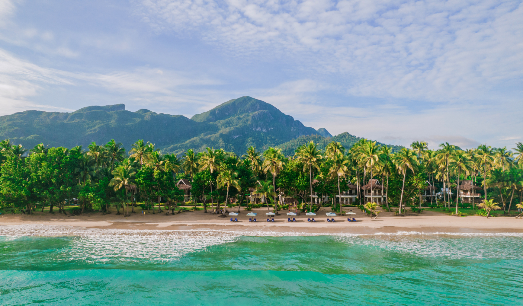 达鲁杨海滩山峰度假村-官方