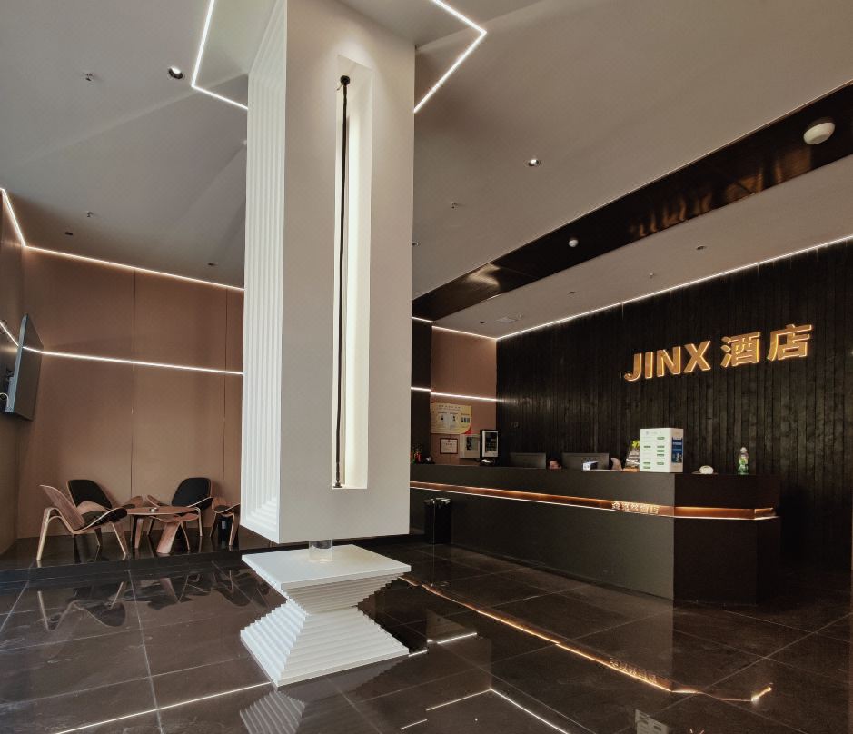 JINX HOTEL