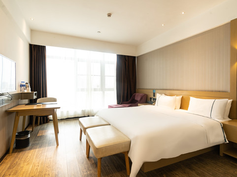 云际城市酒店(肥东禹洲中央广场桂王地铁站店)