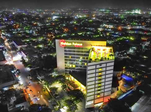 龙目岛金宫酒店