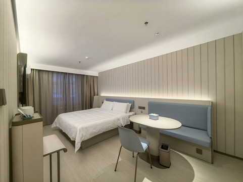 松原前郭汉庭哈萨尔路店