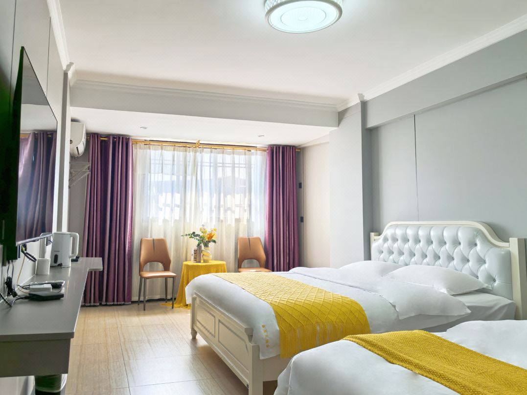 Lipu Dafa Holiday Express Hotel