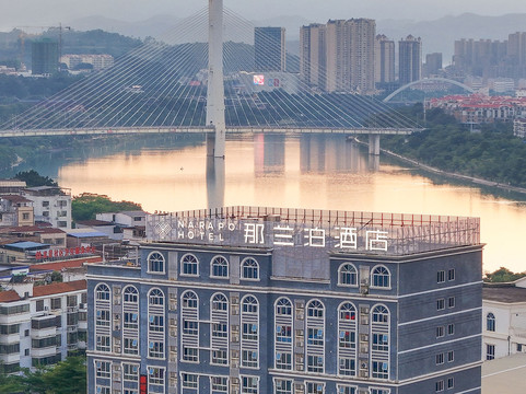 百色城市便捷锦华新天地广场店