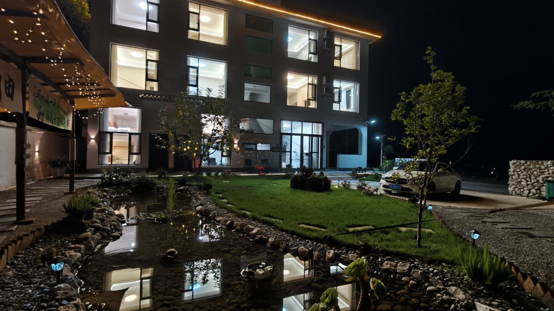 Airport·Qijing Homestay (Lijiang Sanyi International Airport Store)