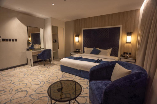 天际线酒店和套房