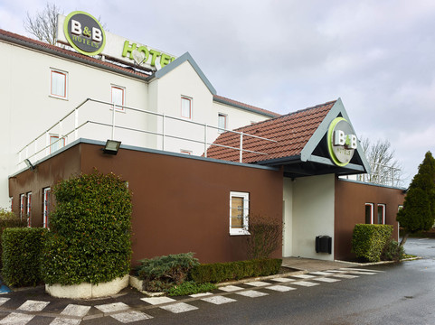 奥尔日河畔圣米舍 B&B 酒店