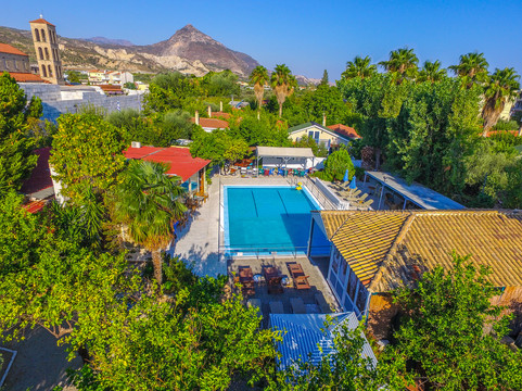 Sarantapichiotika酒店住宿-Green Village