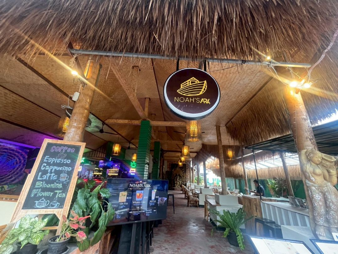Noah’s Ark Cannabis Bar Restaurant Hostel