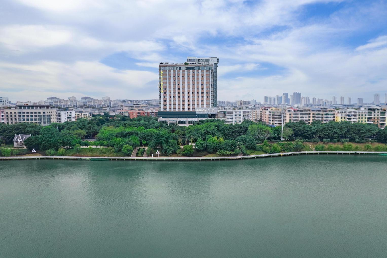 赣州香江湾国际酒店（章贡区江南宋城历史文化旅游区店）-官方