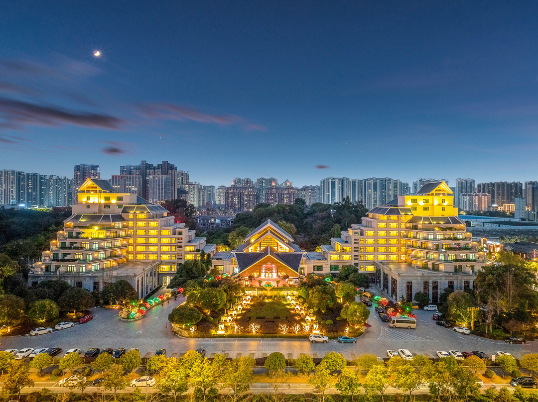 湖南省酒店住宿-林隐假日大酒店