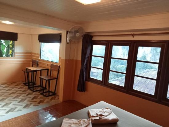 Railay Hilltop Room Type - Double Room