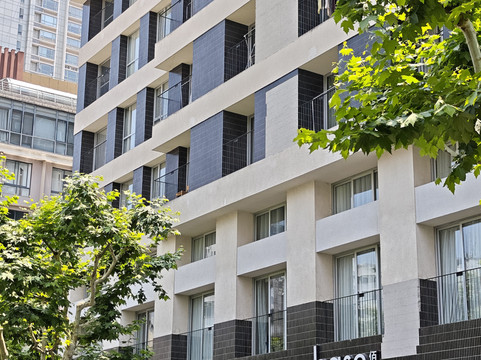 base佰舍酒店公寓（上海八万人体育场文定路店）主图