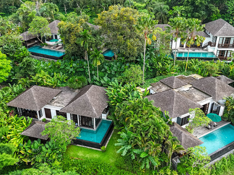 罗威那海滩酒店住宿-达迈乐薇那别墅酒店