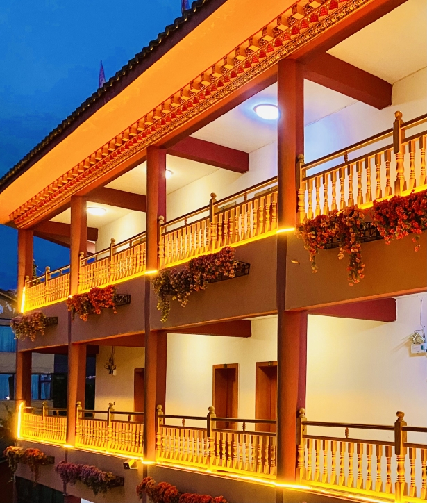 泸沽湖摩梭之家-官方