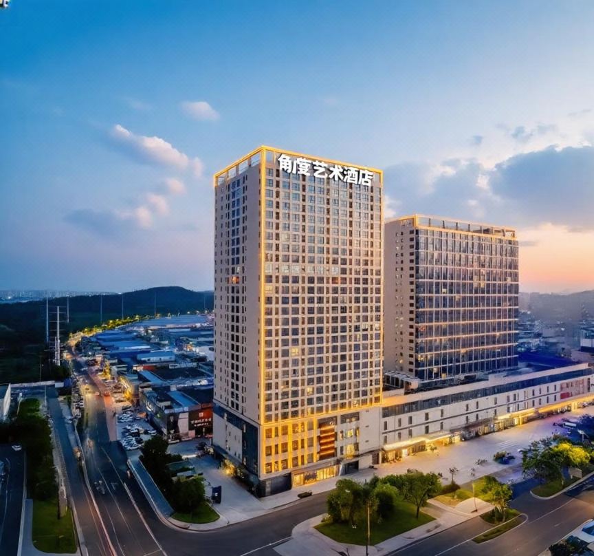 Angle Art Hotel