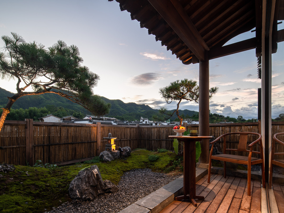黄山隐此间民宿（呈坎景区店）