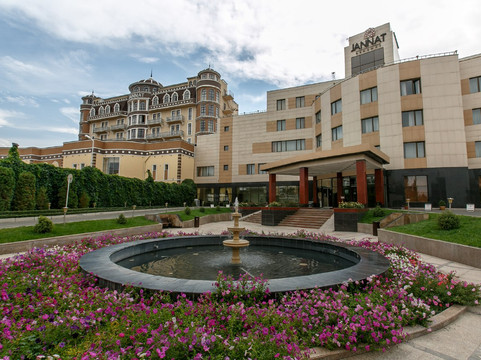 Kashka Suu酒店住宿-Jannat Regency