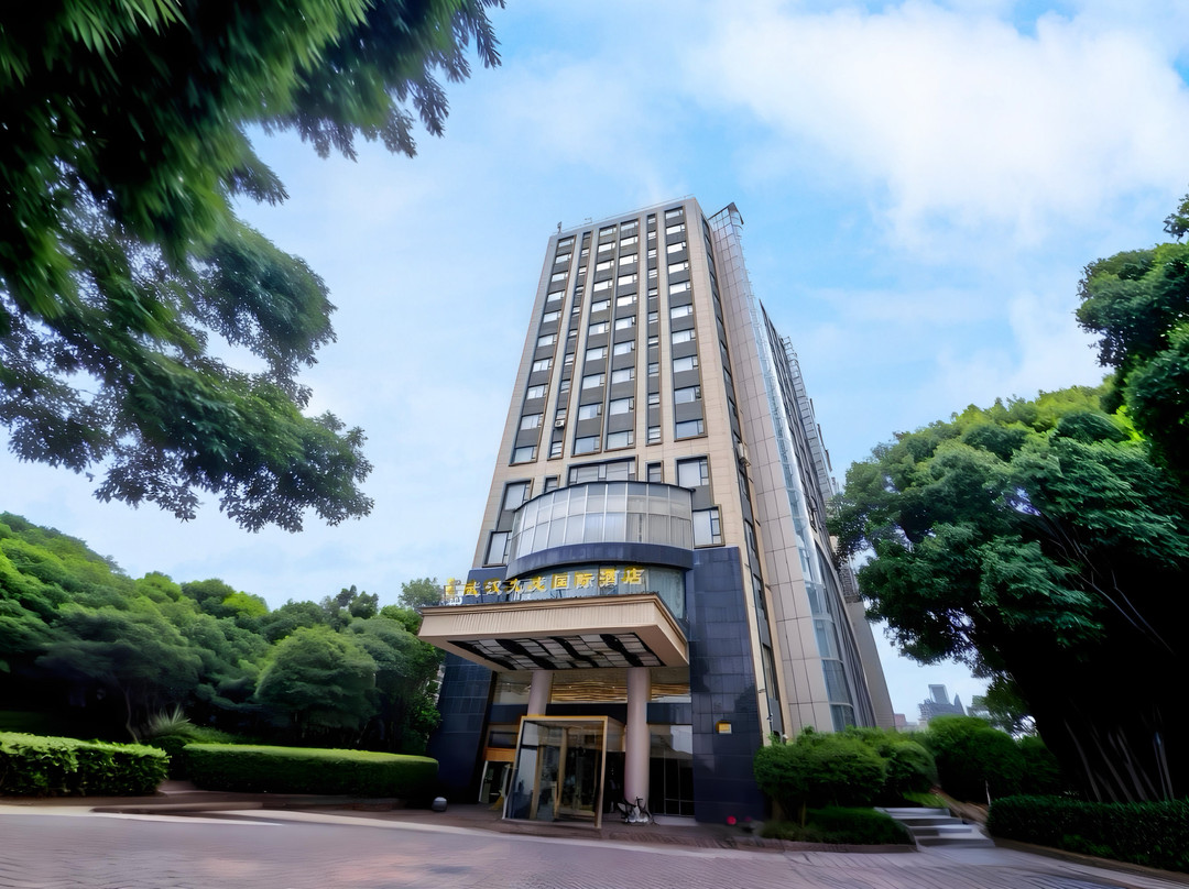 武汉九龙国际酒店(黄鹤楼武昌火车站店)主图