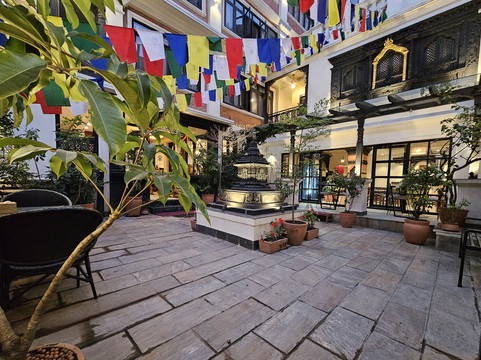 Central Courtyard Thamel - Heritage Hötel & Artisan Café
