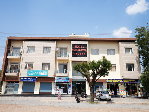 Hotel The Royal Palace