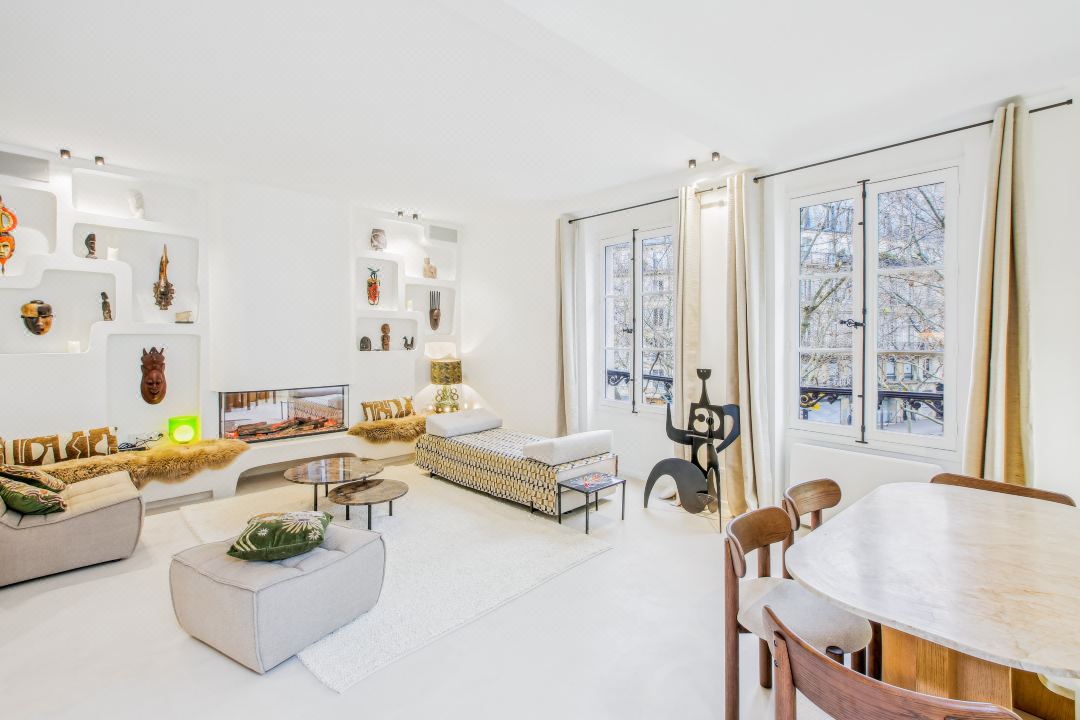 Refined Elegance in Central Paris