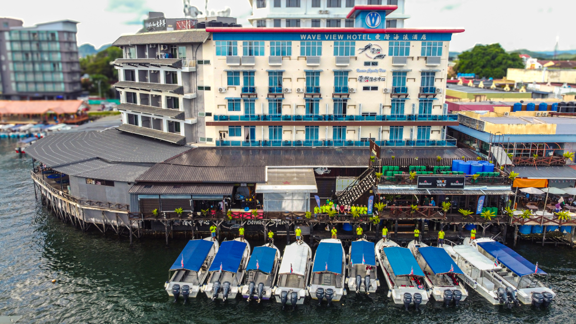 爱潜海浪酒店-官方