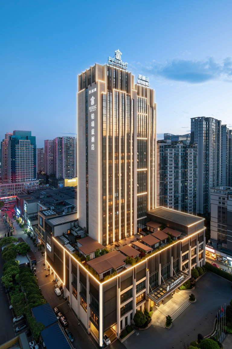 万绿城铂瑞兹酒店（安顺古城历史文化街区大润发店）-官方