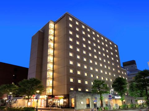 横滨马车道里士满酒店