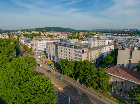 克拉特夫中心诺富特酒店主图