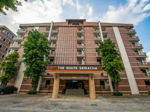 Bueng酒店住宿-The Route Sriracha Hotel And Residence