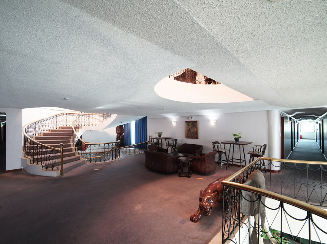 安吉利斯野兰花度假村