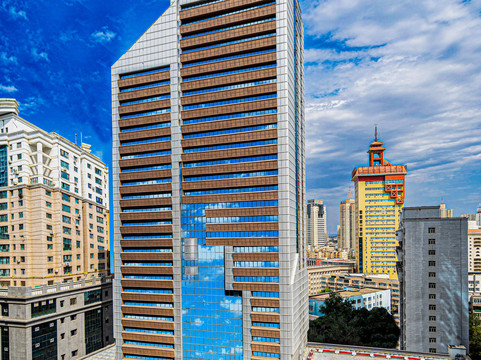 新旅金谷大酒店（CCMALL时代广场红山公园店）主图