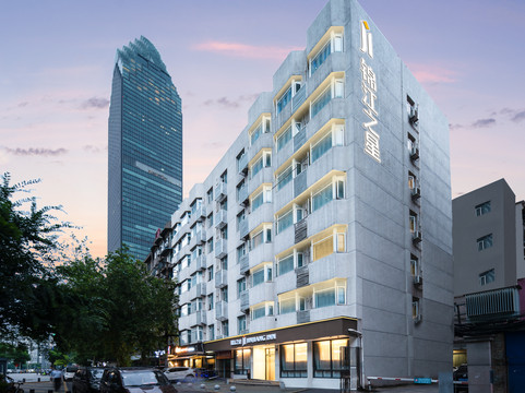 锦江之星酒店(武汉万松园美食街取水楼地铁站店)主图