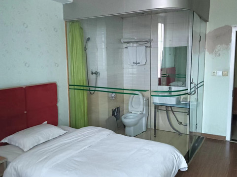 胶州名人之星酒店