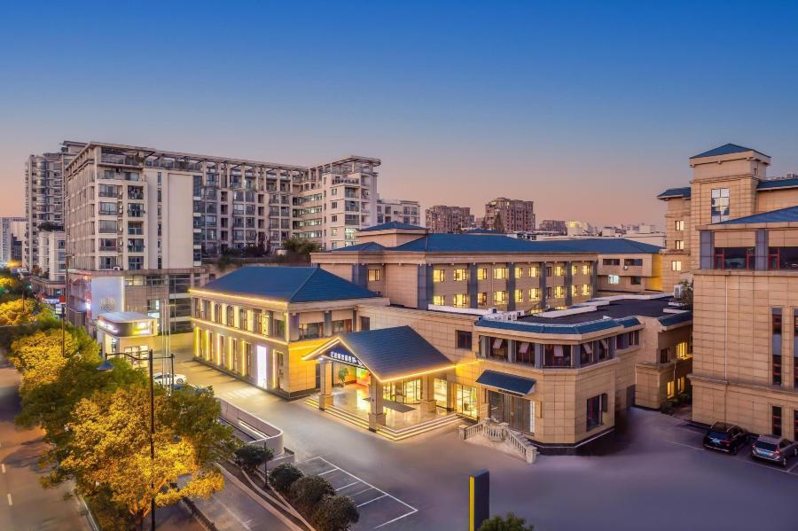 忆泊城市酒店（临平银泰百货邱山大街店）-官方