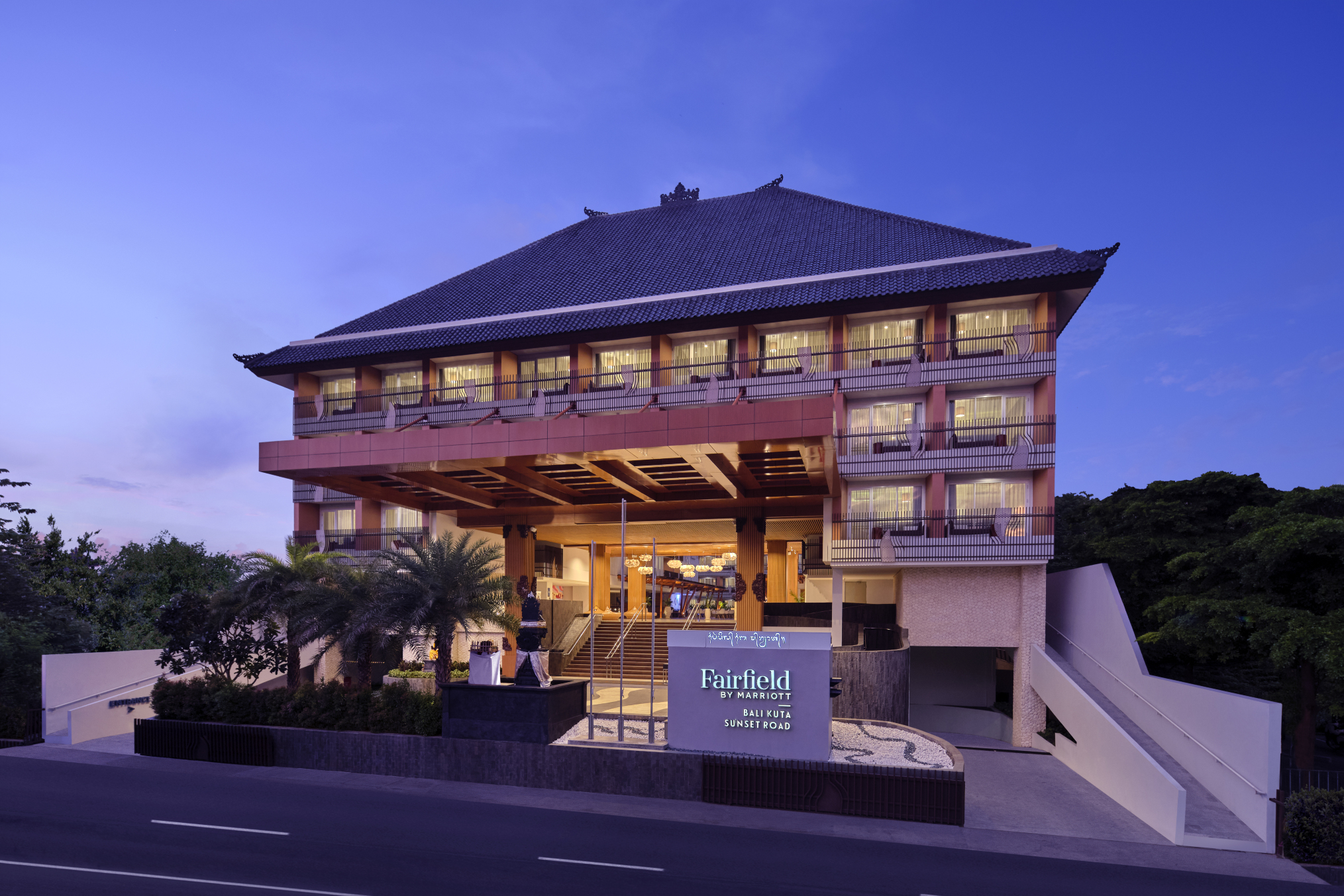 巴厘岛库塔日落大道万枫酒店­­-官方