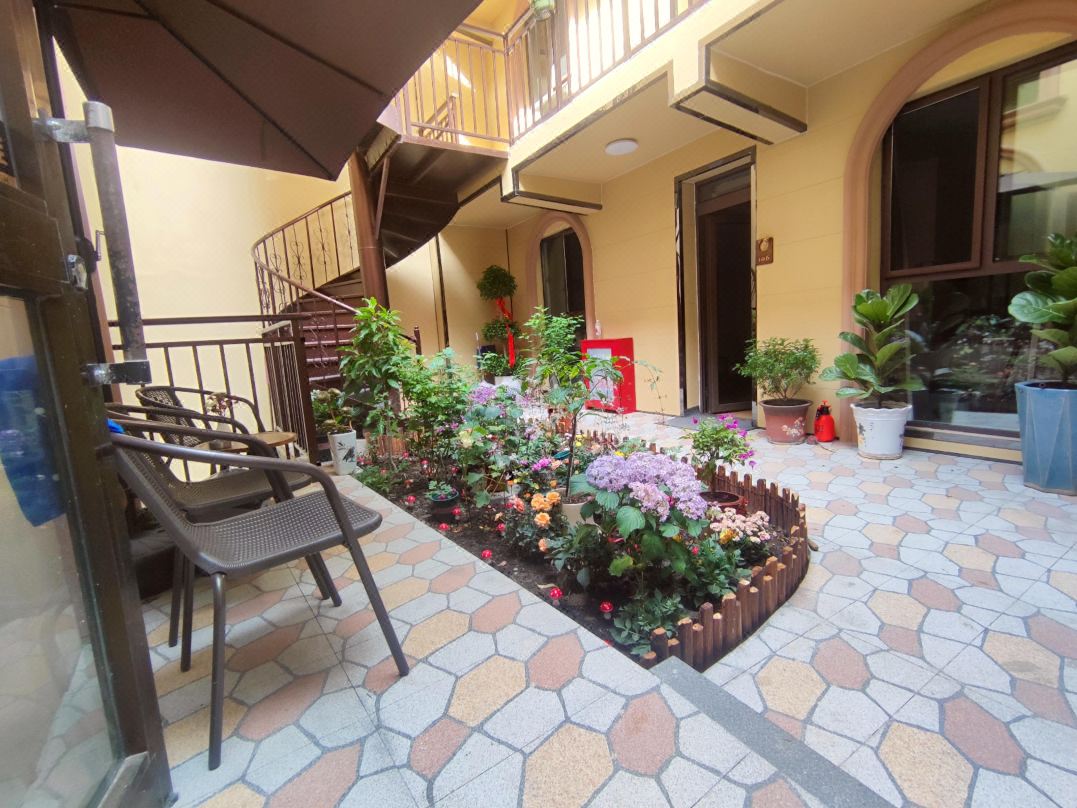 滿星巷民宿（六星街店）